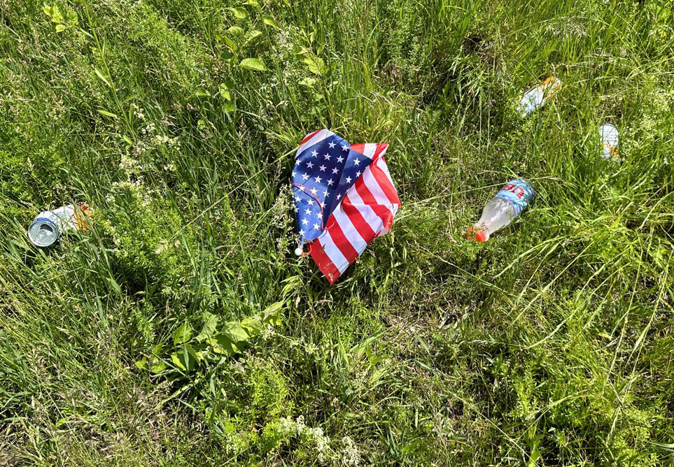flag-with-garbage